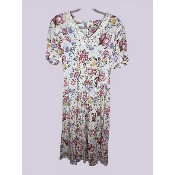 Betsy Lauren Dresses & Skirts - Betsy Lauren Vintage Floral Lace Trim Midi Dress Pink Purple Cream Rayon Size 6